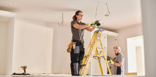 Best Outdoor Lighting Installation  in Hubbard, OH